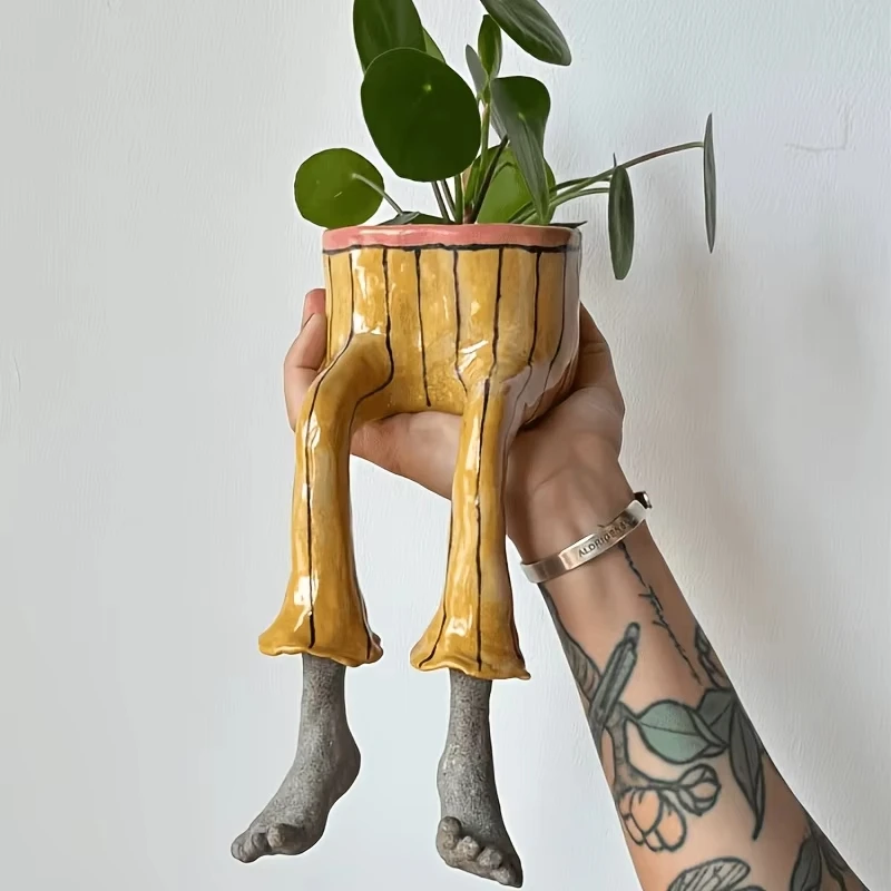 Whimsical Resin Leggy Planter  - огляд і ціна Plant Parent Free
